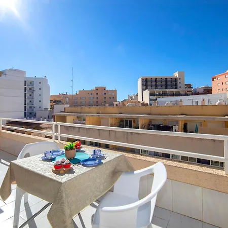 Apolo Vi-4 By Interhome